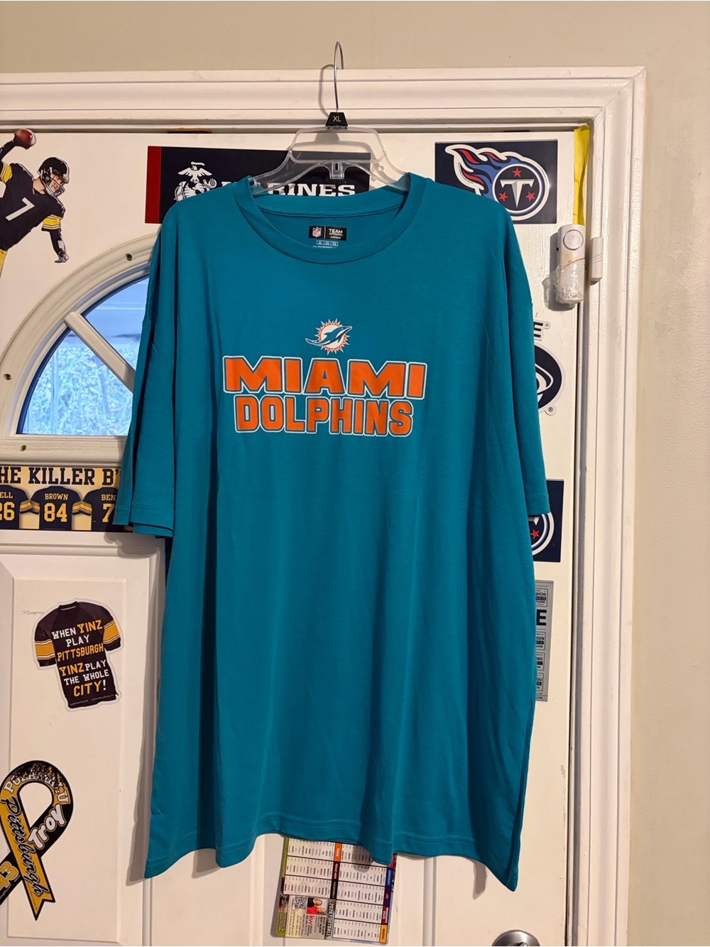 Team Apparel Miami Dolphins Teal Graphic Tee. NWOT